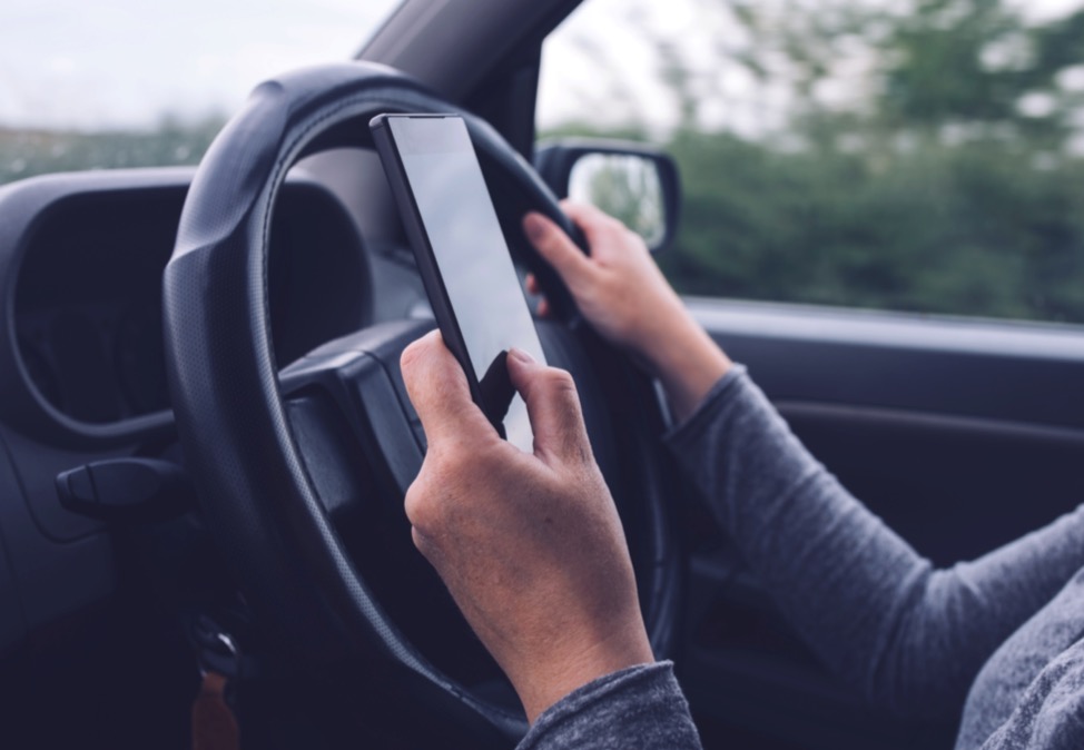 téléphone au volant